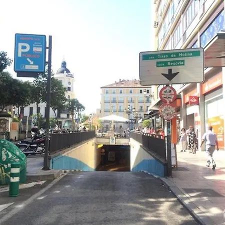 Apartament Puerta Del Sol -De La Cruz Isabel I0 & Parking Madryt Zewnętrze zdjęcie